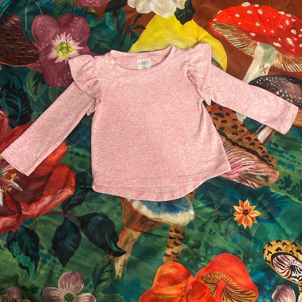 GAP NWOT Light Pink Ruffle Shoulder Long Sleeve Top Size 12-18M